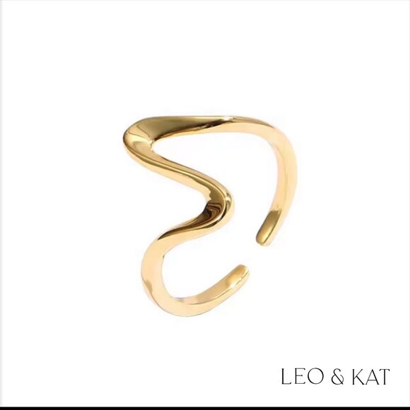 Wavy Adjustable Ring in Gold & Silver. 925 Sterling Silver. #1099 - Picture 3 of 6